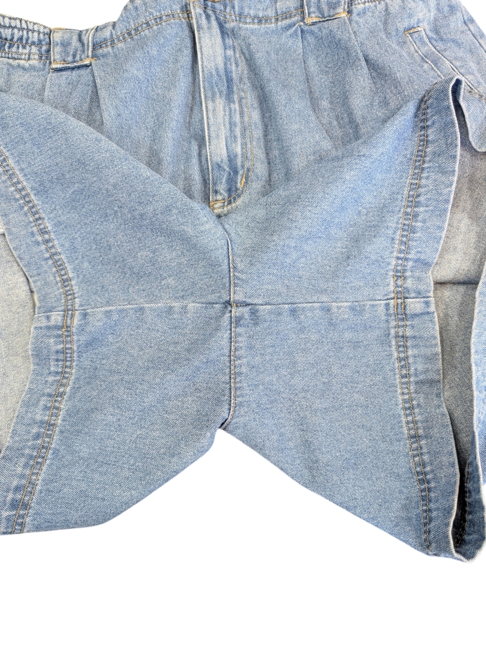 Vintage Silhouettes High Waist, Pleated, Cotton Denim, Baggy Shorts. Size 20. - Picture 5 of 13